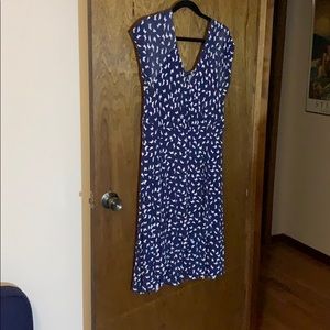 Torrid stretchy faux wrap dress with butterflies